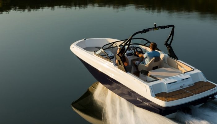 Bayliner Bowrider Modelle: Hier Bayliner Bowrider VR4